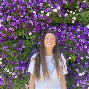 Meet your Posher, Vanessa